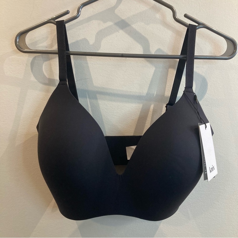 KNIX Sz 7 Bra Wingwoman No Underwire Padded Full Coverage Adjustable Straps NEW